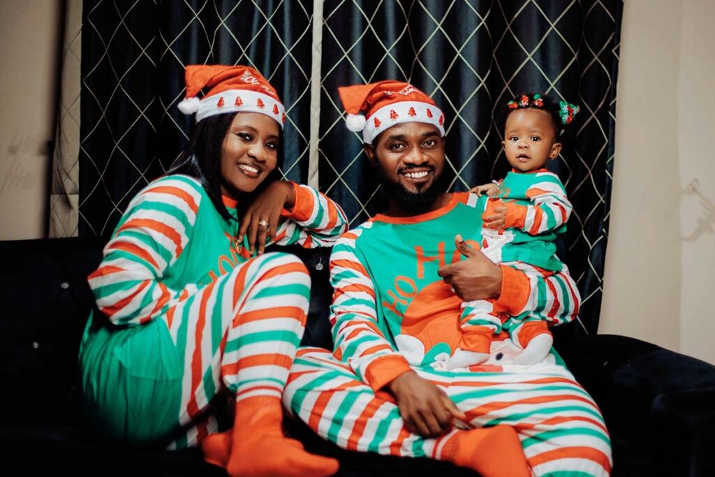 how to choose christmas pajamas for kids