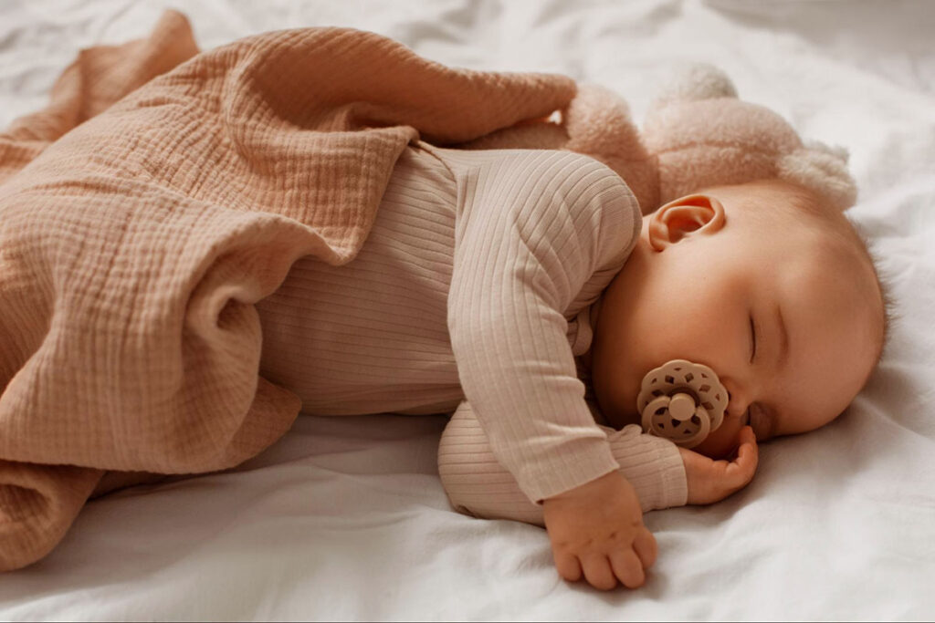 what should baby wear to sleep